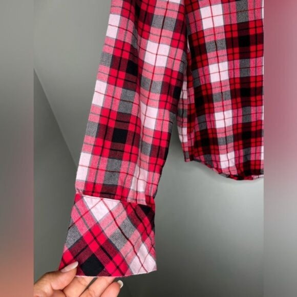 Victorias Secret Womens Plaid Button-Up Shirt Red &amp; Black Cotton/Viscose Sma - Picture 5 of 10